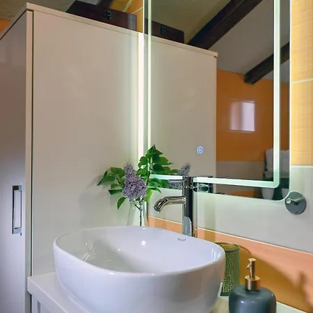 Villa Silentio Luxury With Pool, Jacuzzi & Sauna Vila