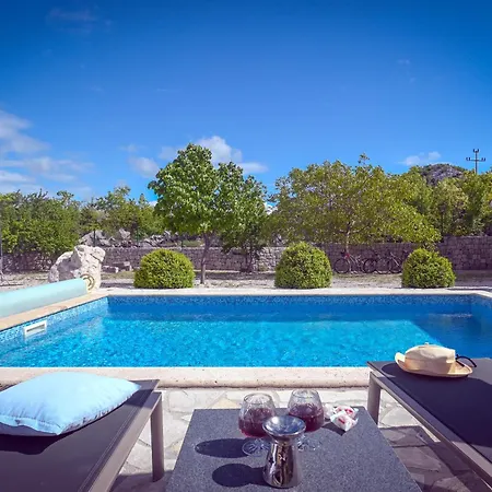 Villa Silentio, Complete Privacy Near Makarska Podgora