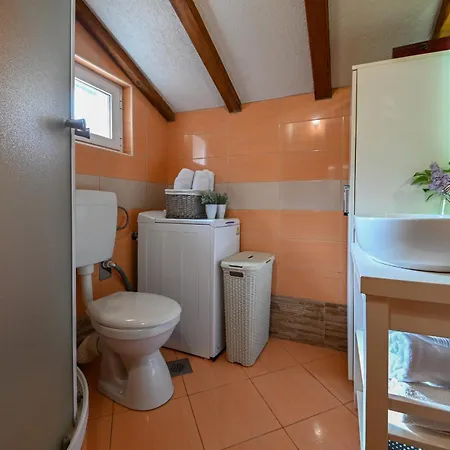 Silentio, Complete Privacy Near Makarska