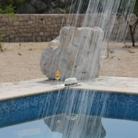 Silentio, Complete Privacy Near Makarska