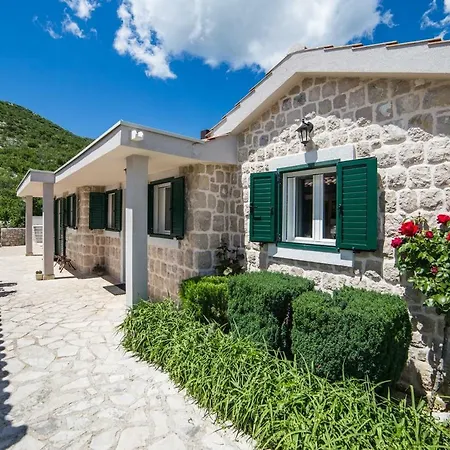 Silentio, Complete Privacy Near Makarska Podgora