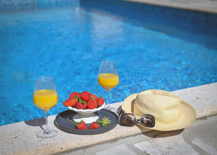 Silentio Luxury With Pool, Jacuzzi & Sauna Villa Podgora (Split-Dalmatia)